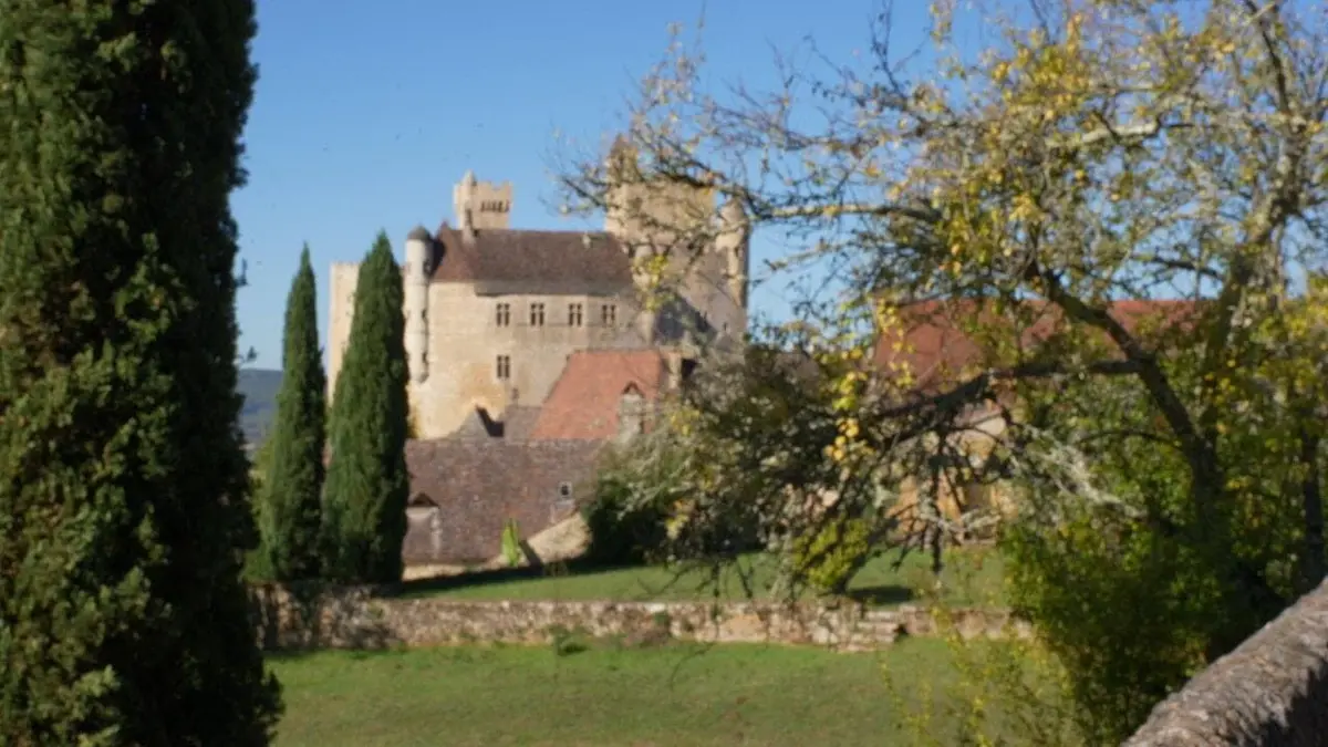 Sale temps pour la planète Périgord, patrimoines en péril