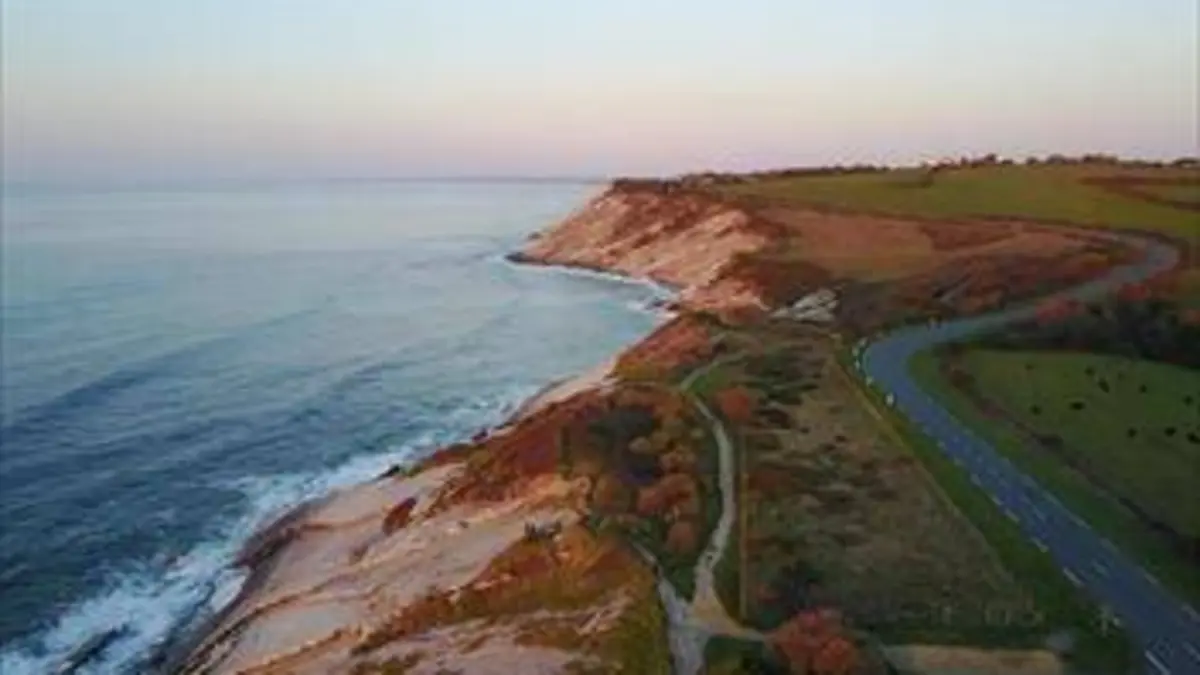 Sale temps pour la planète S12E00 Pays basque - péril en la demeure (2/2)