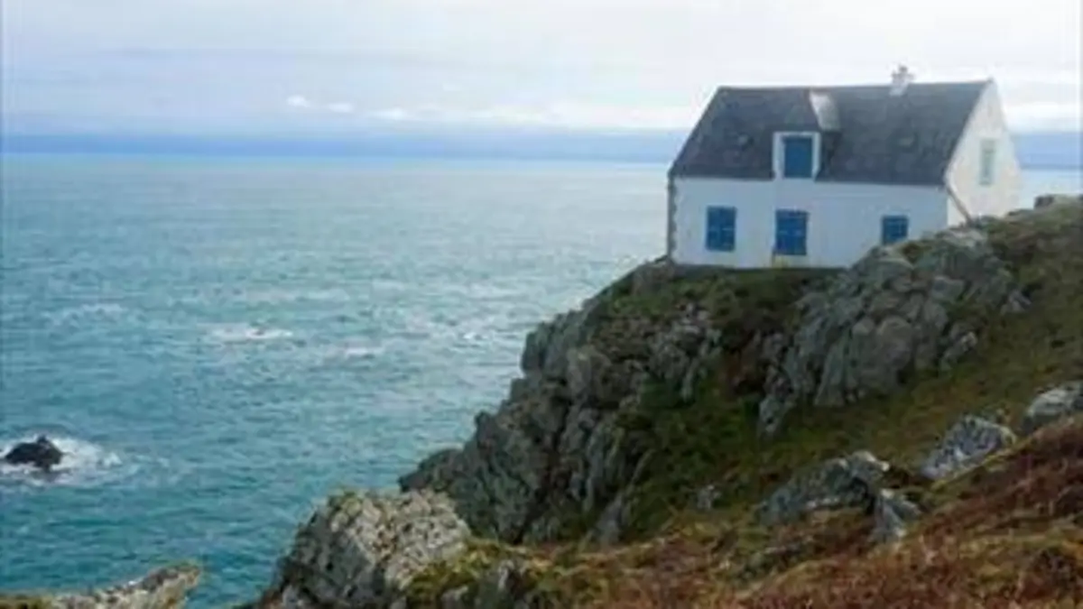 Sale temps pour la planète S12E00 Bretagne, des îles qui résistent (2/2)