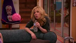 Sam & Cat S01E31 #BébéVolant