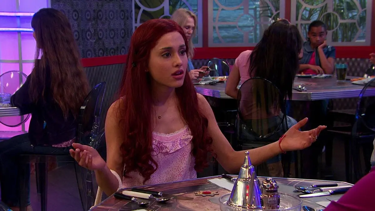 Sam & Cat S01E24 #Lesautdelamort : #Freddie #Jade #Robbie