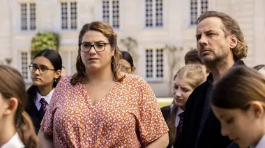 Sam S08E01 Jade