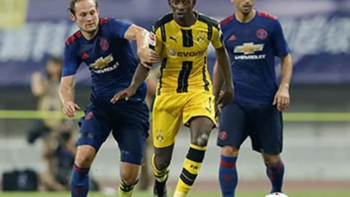 Sandhausen (D2 All) / Borussia Dortmund (D1 All) Football Match amical