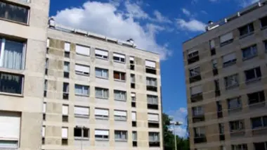 Dérives, abus et petites combines : enquête sur les folies du logement