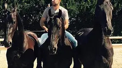 Visuel de Santi Serra, dresser pour éblouir