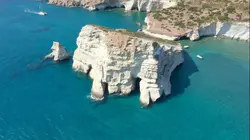 Santorin et Milos, les cyclades volcaniques