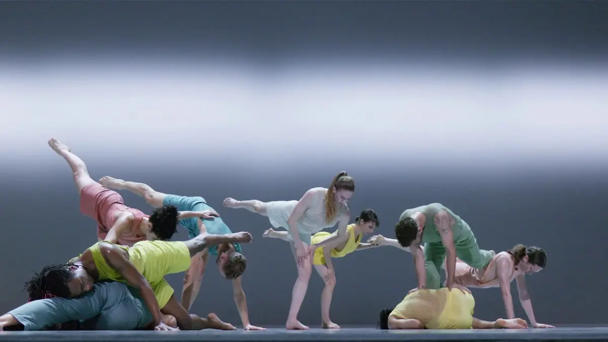 Sasha Waltz & Guests, Ensemble intercontemporain: Terry Riley, In C