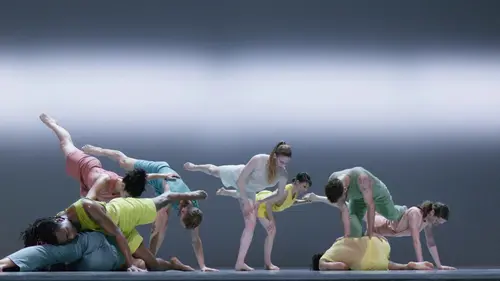 Sasha Waltz & Guests, Ensemble intercontemporain: Terry Riley, In C