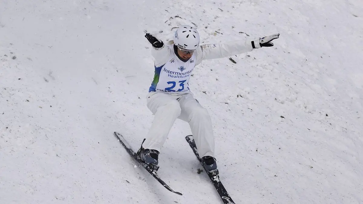 Saut acrobatique par équipes dames et messieurs Ski freestyle Coupe du monde 2021/2022