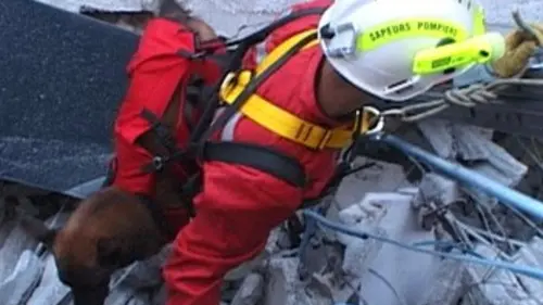 Sauver ou périr E03 Lieux publics