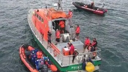 Sauveteurs en mer E01 Vacanciers en péril