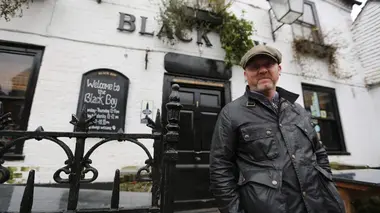 Sauveurs de trésors Antiquités au pub