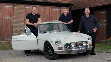 Sauveurs de trésors : voitures de légende MGC et BMW 635