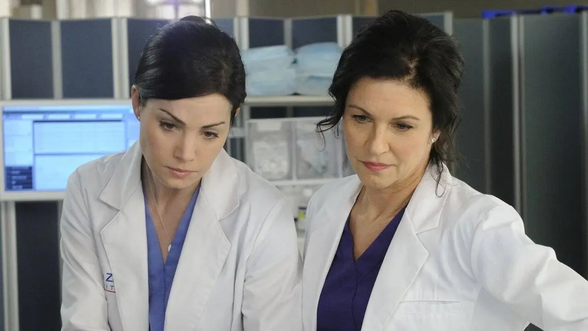 Saving Hope, au-delà de la médecine S01E05 Entre de bonnes mains