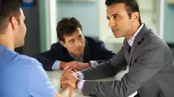 Saving Hope, au-delà de la médecine S02E08 Changement de programme