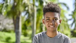 Say hi ! Ensemble plus forts Clip Soan version courte