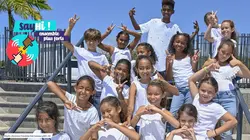 Say hi ! Ensemble plus forts Clip Soan version courte