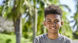 Say hi ! Ensemble plus forts Clip Soan version courte