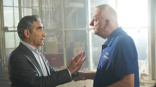 Schitt's Creek S02E08 L'argent du lait