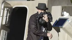 Scorpion S04E13 Les révoltés du bunker