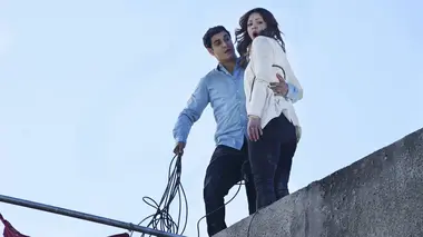 Scorpion S02E24 Atomique attraction