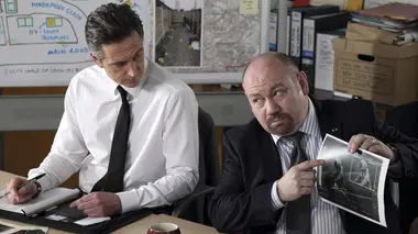 Scott & Bailey S02E07