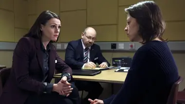 Scott & Bailey S03E01