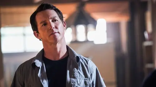 SEAL Team S05E12 Les clés du paradis en streaming