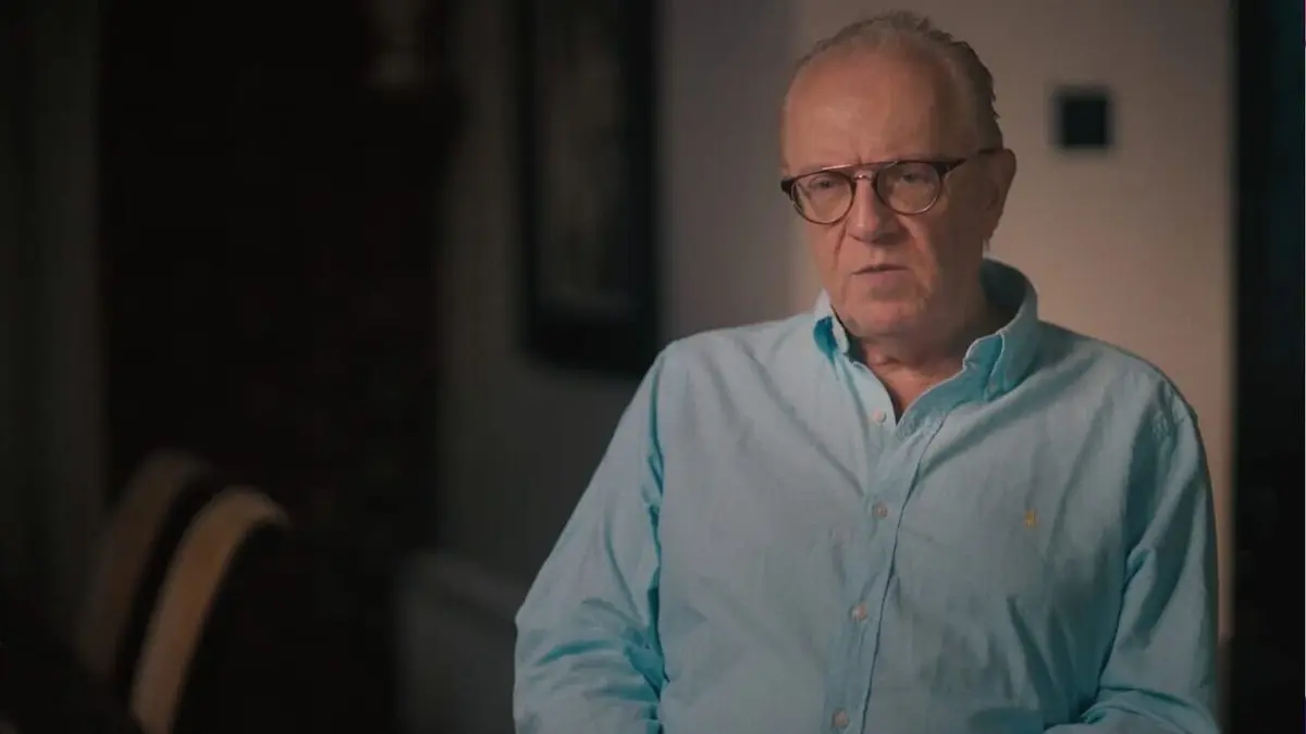 Sean Connery vs James Bond