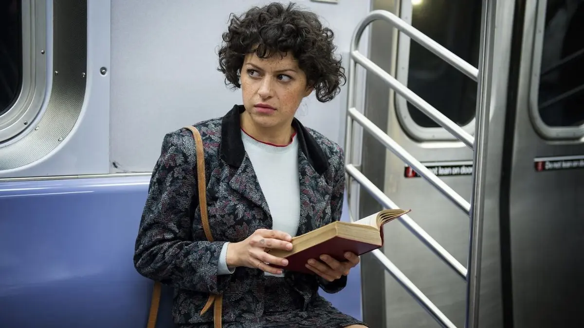 Search Party S01E02 La femme qui en savait trop