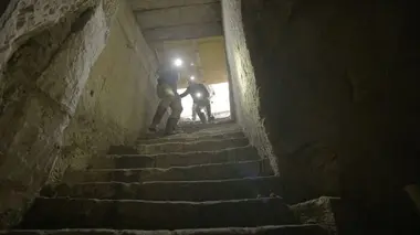 Seconde Guerre Mondiale : les derniers secrets L'île en état de siège