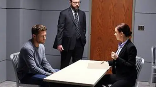 Secrets and Lies S01E02 L'enterrement