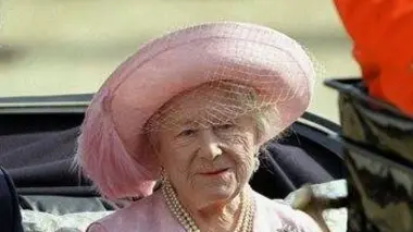 Prince Charles, aux marches du trône...