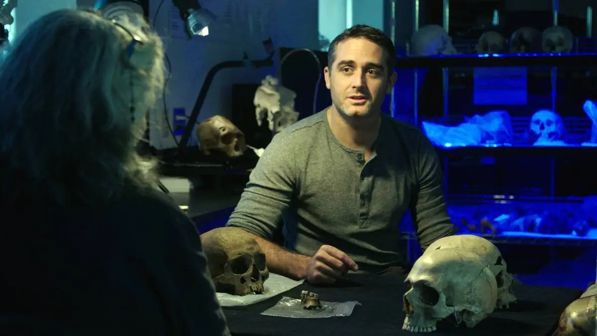 Secrets enfouis S01E04 Massacre enterré