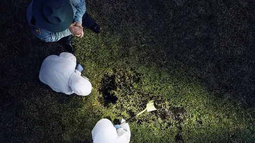 Casting Secrets enterrés S02E06 L'imposteur