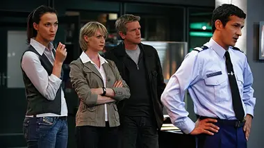 Section de recherches S03E06 En plein cœur