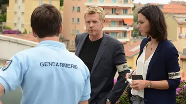 Section de recherches S08E03 L'emmerdeuse