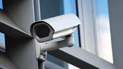 Visuel de Sécurité intérieure : surveiller pour protéger ?