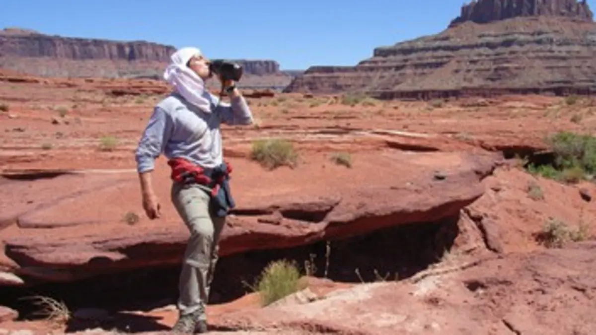 Seul face à la nature S01E02 Le désert de Moab