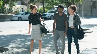 Seule contre tous S02E03 Ne reste pas les bras croisés