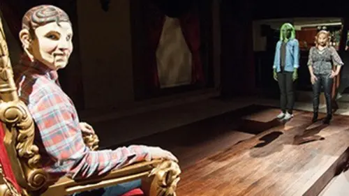 Sexy Beasts : l'amour monstre S01E02 Jonathan, the Prudish Puppet