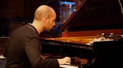 Shai Maestro : "The Stone Skipper"