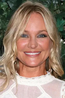 Photo Sharon Case