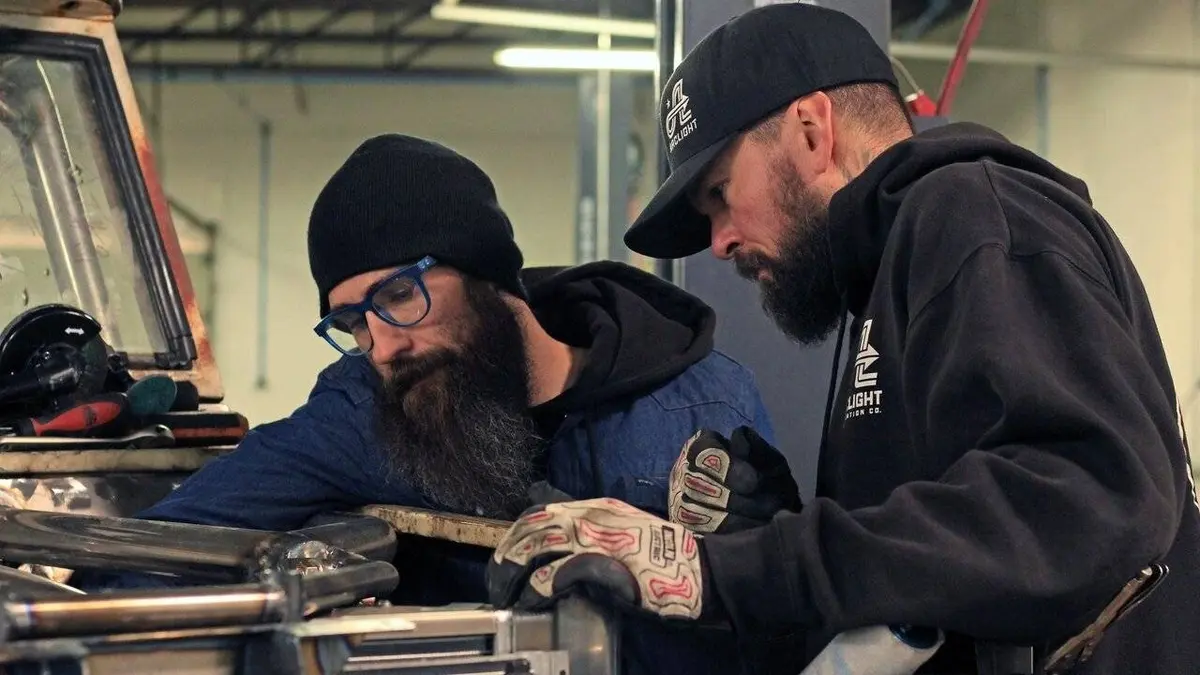 Shifting Gears avec Aaron Kaufman S01E04 Semi-remorque