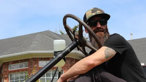 Shifting Gears avec Aaron Kaufman S02E04 Modèle A-K