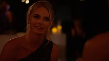 Siesta Key S04E25 Mini Moi
