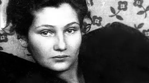 Simone Veil, une histoire française