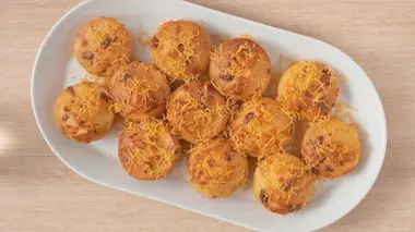 Les mini-cakes aux baies de goji et a la mimolette