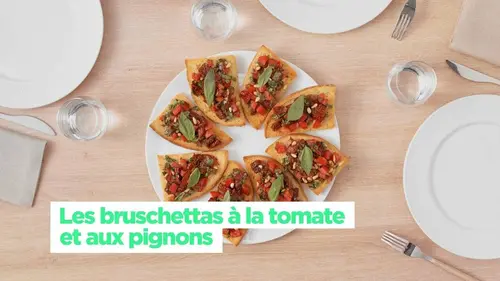 Simplissime Les bruschettas à la tomate et aux pignons