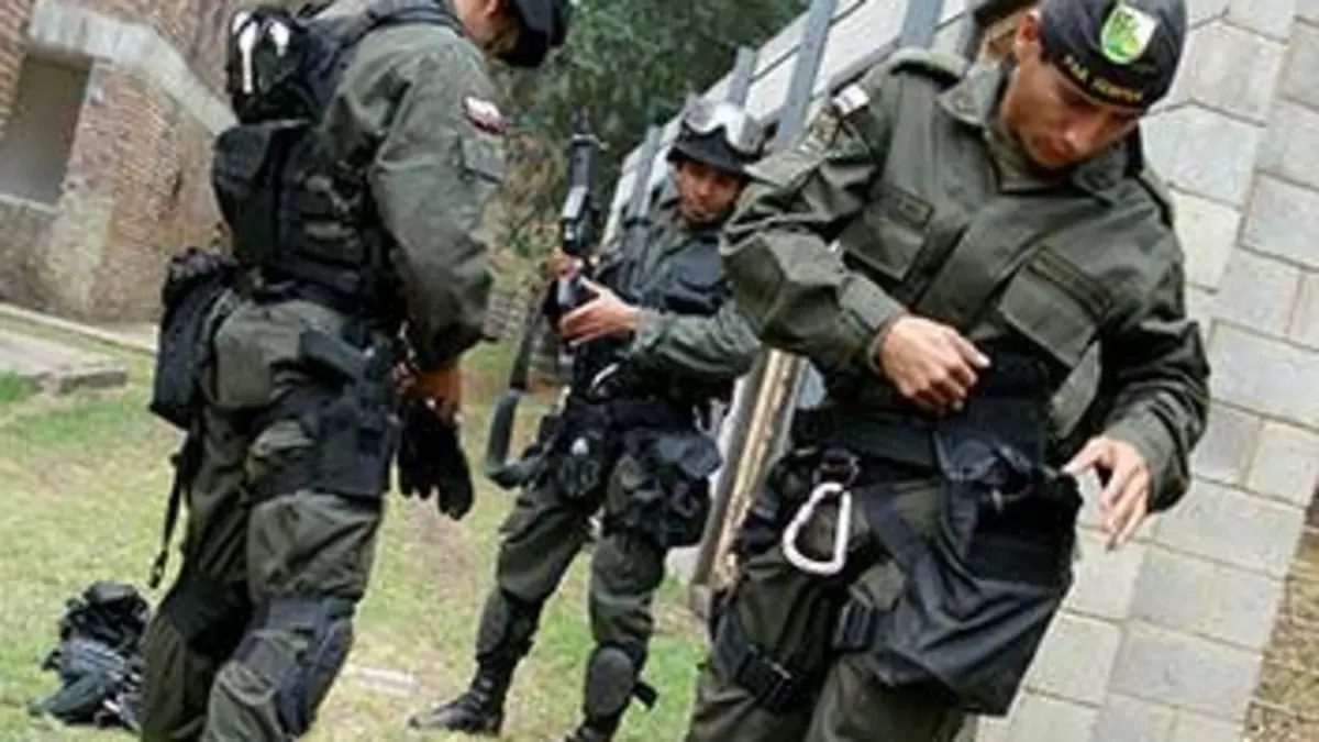 Situation de crise S01E07 Sur les traces de Pablo Escobar